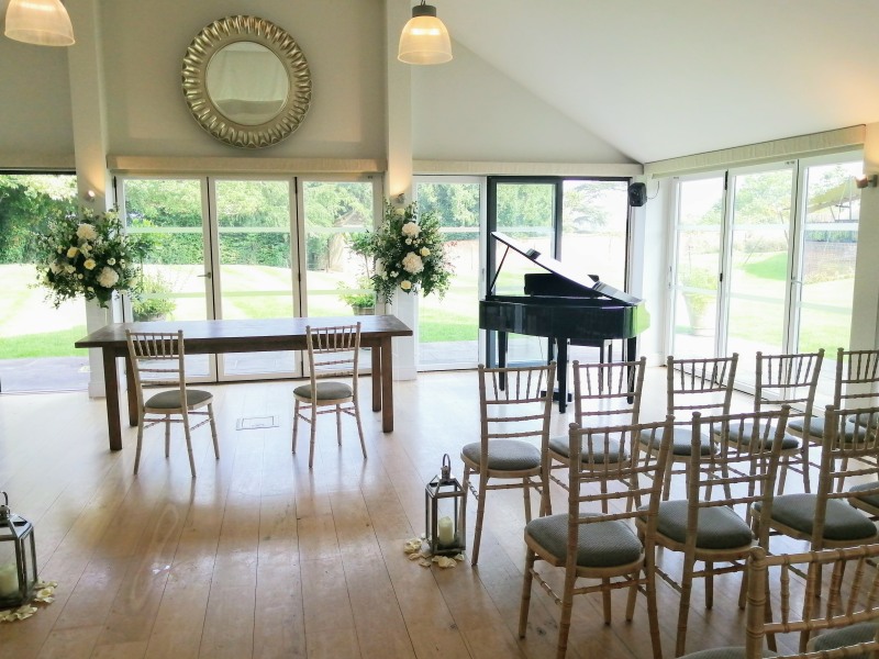 Wedding Pianist with Grand Piano